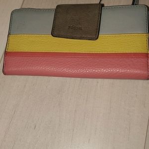 FOSSIL coral/gray/yellow small wallet